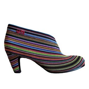 NEW United Nude Fold Mid Heel